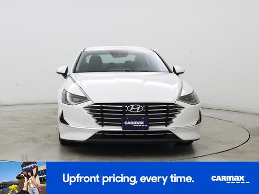 2022 Hyundai SONATA SE