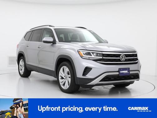 Silver 2022 Volkswagen Atlas SE w/Tech