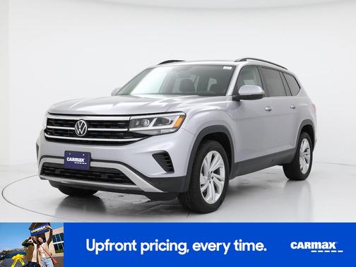 Silver 2022 Volkswagen Atlas SE w/Tech