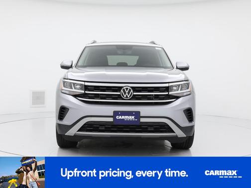 Silver 2022 Volkswagen Atlas SE w/Tech