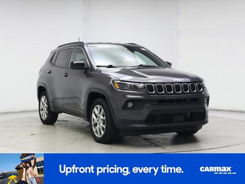 2023 Jeep Compass Latitude Lux