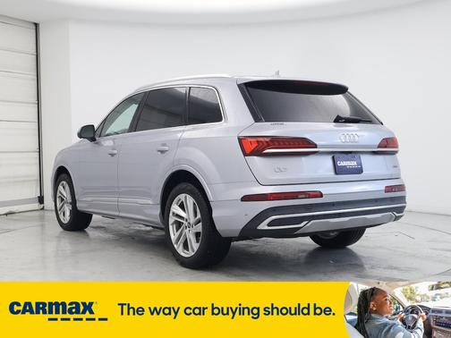 2022 Audi Q7 Premium Plus