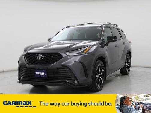 2022 Toyota Highlander XSE