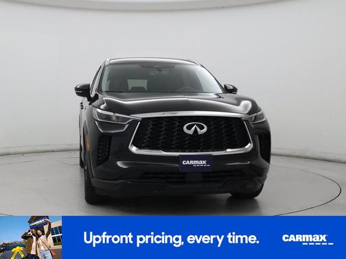 Black 2023 INFINITI QX60 Luxe