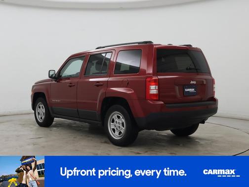 Red 2017 Jeep Patriot Sport