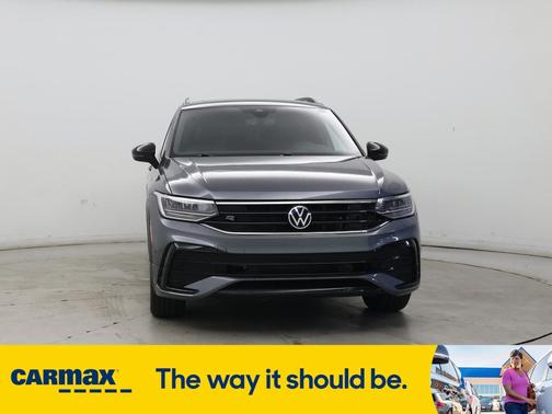 2022 Volkswagen Tiguan SE R-Line Black