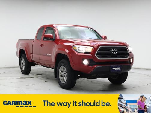 2017 Toyota Tacoma SR5