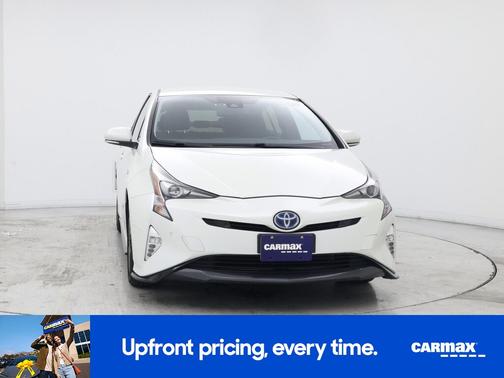 2017 Toyota Prius Four Touring