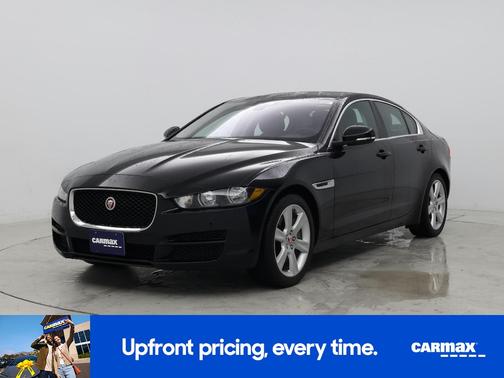 2017 Jaguar XE Prestige