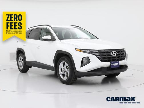 White 2022 Hyundai TUCSON SEL