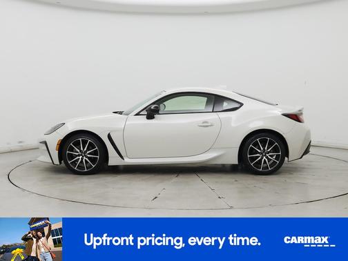 White 2022 Toyota GR86