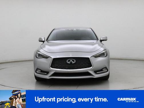 2017 INFINITI Q60 Premium