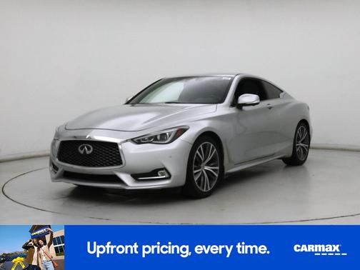2017 INFINITI Q60 Premium