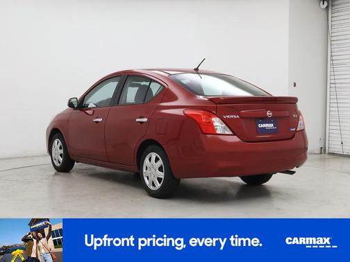 2014 Nissan Versa SV