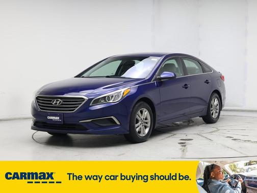 2017 Hyundai SONATA SE