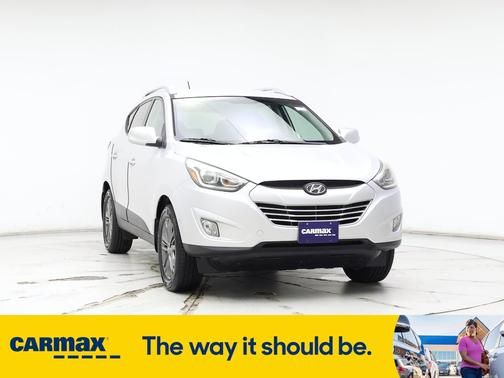 2015 Hyundai TUCSON SE