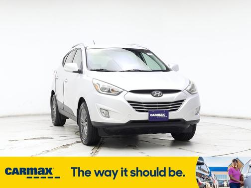 2015 Hyundai TUCSON SE