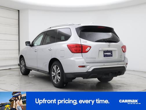 2019 Nissan Pathfinder SL