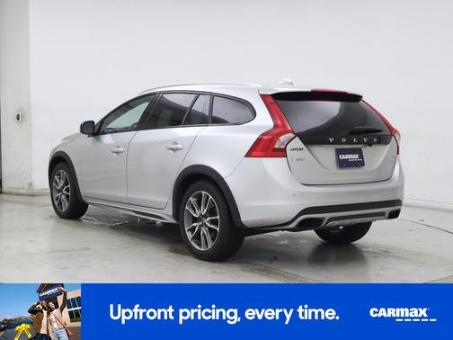 2016 Volvo V60 Cross Country T5