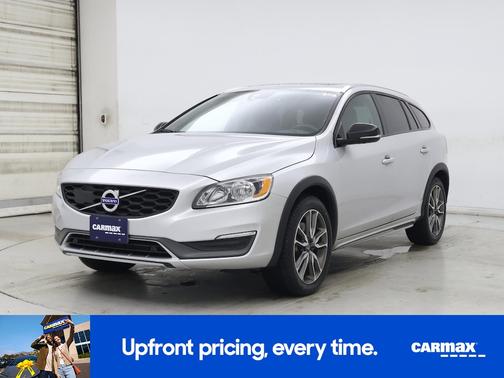 2016 Volvo V60 Cross Country T5