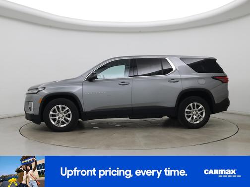 Gray 2023 Chevrolet Traverse LS