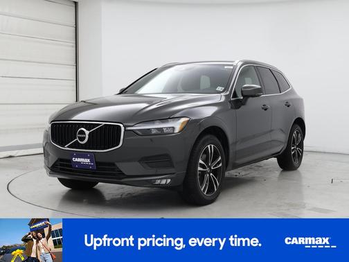 2021 Volvo XC60 T5 Momentum