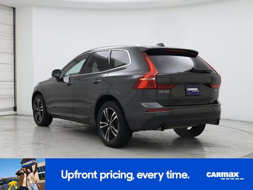 2021 Volvo XC60 T5 Momentum