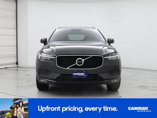2021 Volvo XC60 T5 Momentum