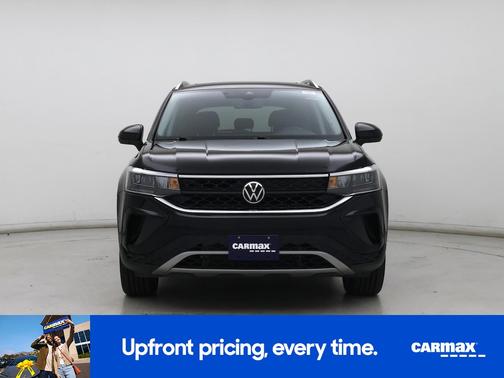 Black 2022 Volkswagen Taos SE