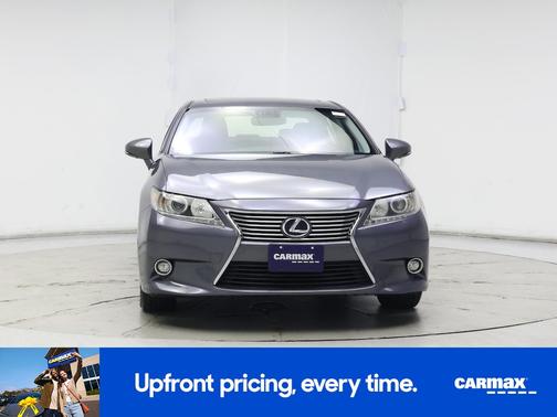 2014 Lexus ES 300h 