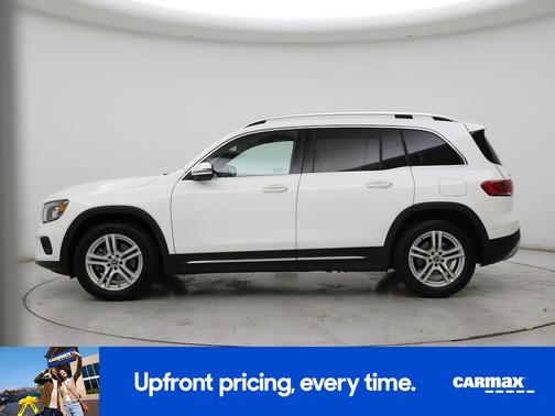 White 2023 Mercedes-Benz GLB 250