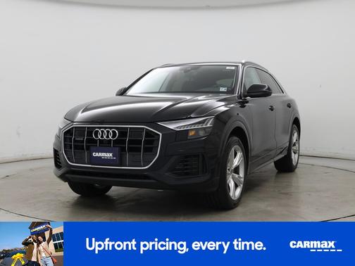 2021 Audi Q8 Premium Plus