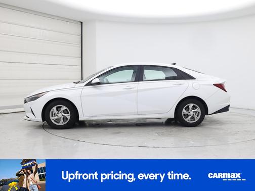 2021 Hyundai ELANTRA SE