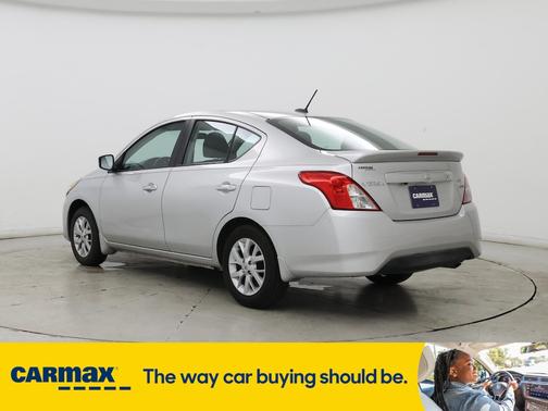 2019 Nissan Versa SV