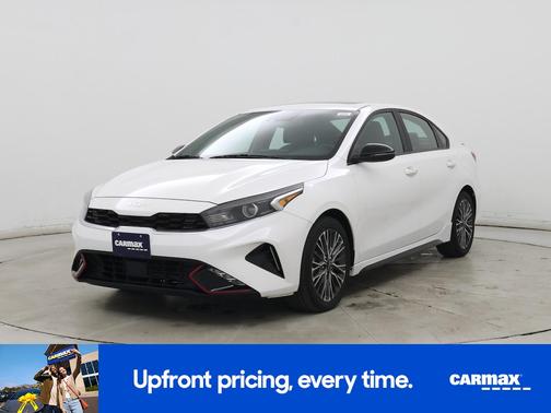 White 2022 Kia Forte GT-Line