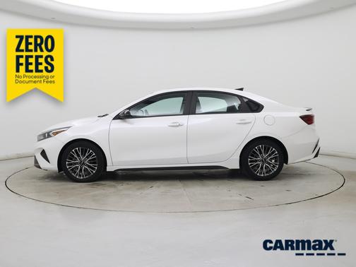 White 2022 Kia Forte GT-Line