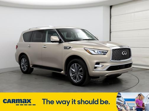 2023 INFINITI QX80 Luxe