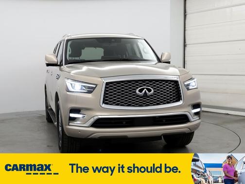 2023 INFINITI QX80 Luxe