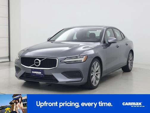 2019 Volvo S60 T6 Momentum