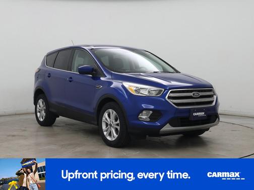 Blue 2017 Ford Escape SE