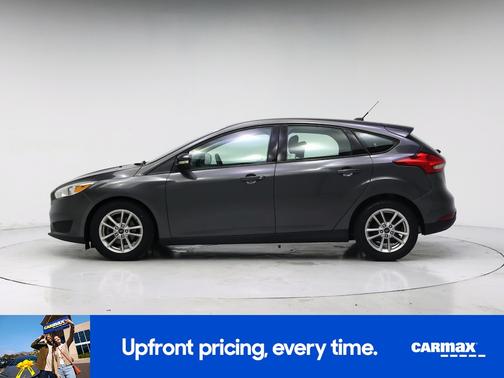 Gray 2017 Ford Focus SE