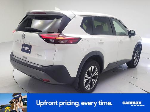 White 2023 Nissan Rogue SV