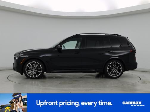 2025 BMW X7 M60