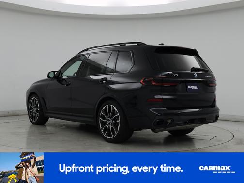 2025 BMW X7 M60