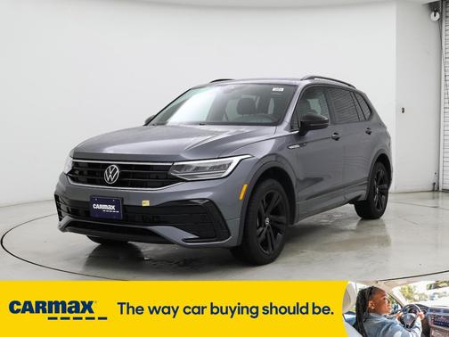 2023 Volkswagen Tiguan SE R-Line Black
