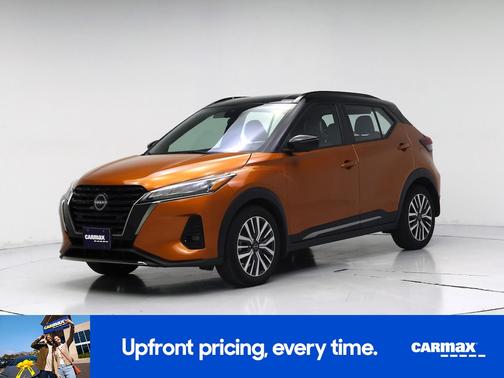 Orange 2023 Nissan Kicks SR