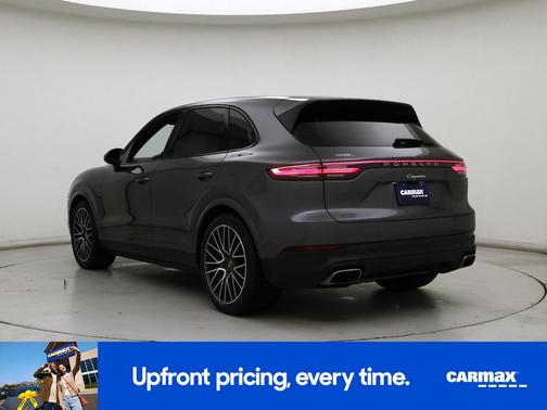 2019 Porsche Cayenne Base (Tiptronic)