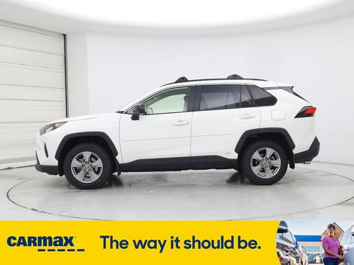 2022 Toyota RAV4 Hybrid LE