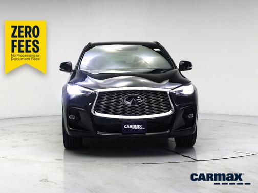Black 2022 INFINITI QX55 Luxe