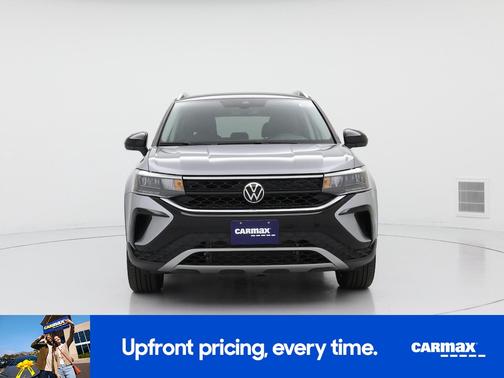 Silver 2023 Volkswagen Taos SE